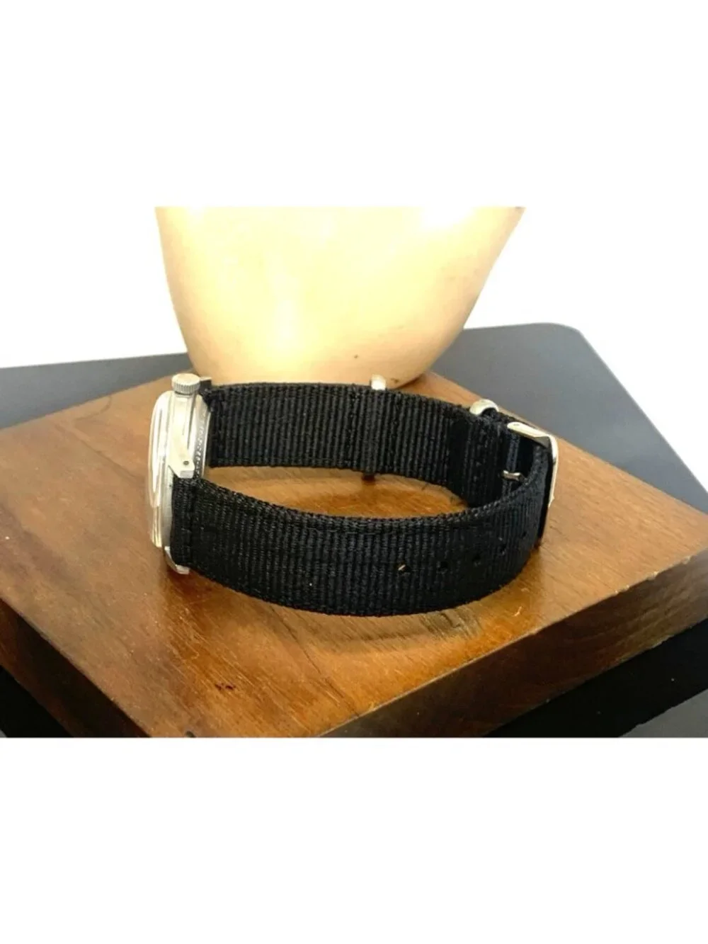Benrus Mens Watch DTU-2A/P Vietnam Era Vintage Military Jan 1967 Nylon Band 34mm